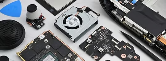 تعمیر تخصصی دسته و کنسول پلی‌استیشن و ایکس‌باکس + خدمات کپی‌خور PS4 در بوشهر و شیراز | آلفا گیم